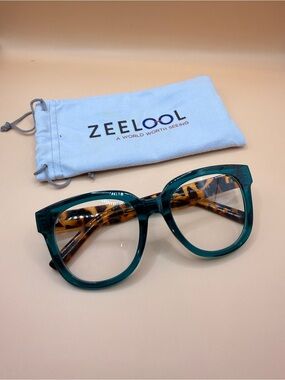 Zeelool Teal & Tortoiseshell Round Frame Glasses Frame, no prescription
